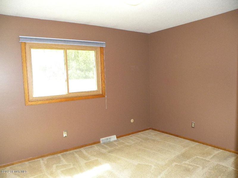 1312 Sunset Dr, Saint Charles, MN 55972