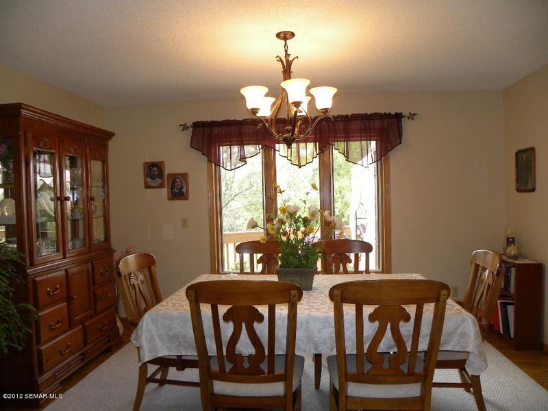 2167 Clinton Dr, Winona, MN 55987