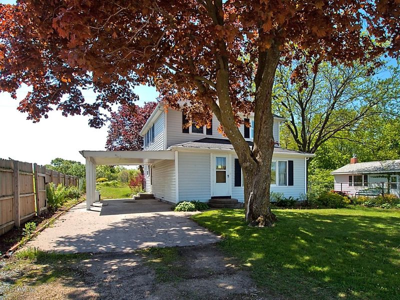 27603 Hwy 14, Winona, MN 55987