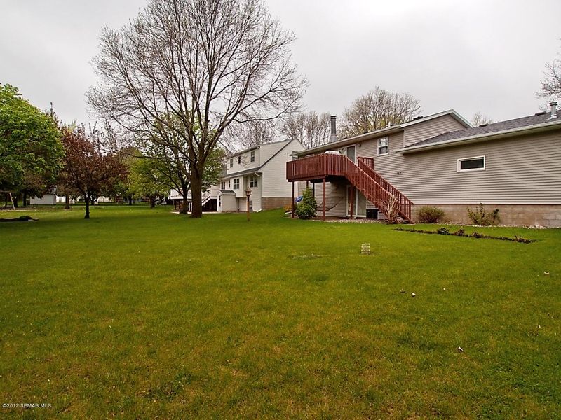 612 8th Ave NE, Stewartville, MN 55976
