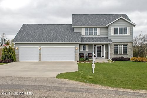 567 Zumbro Hills Dr SW, Oronoco, MN 55960