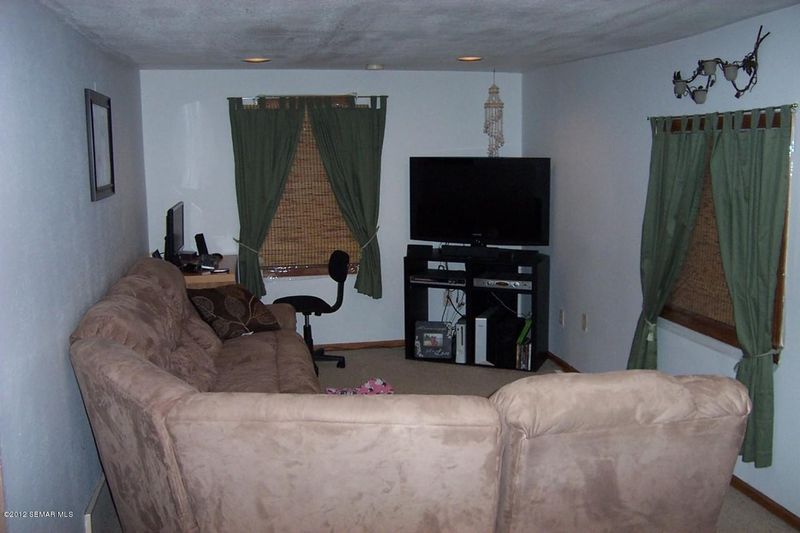 506 Grove St NE, Chatfield, MN 55923