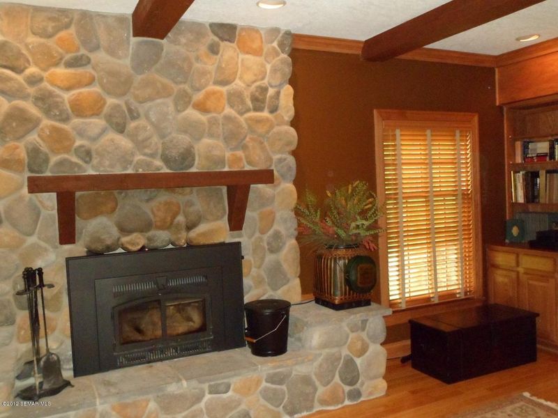 2121 Northview Ln NE, Rochester, MN 55906