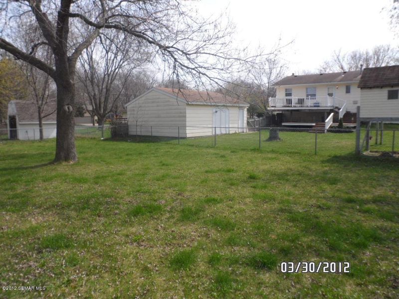 706 16 1/2 St SE, Rochester, MN 55904