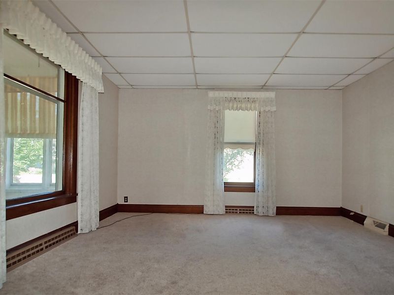 222 Silver St S, Wykoff, MN 55990