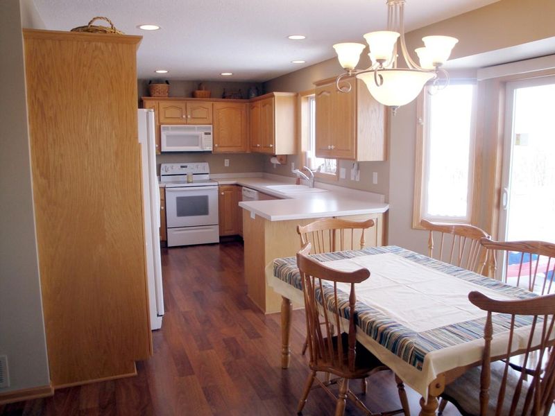 6147 Pagel Dr SE, Rochester, MN 55904