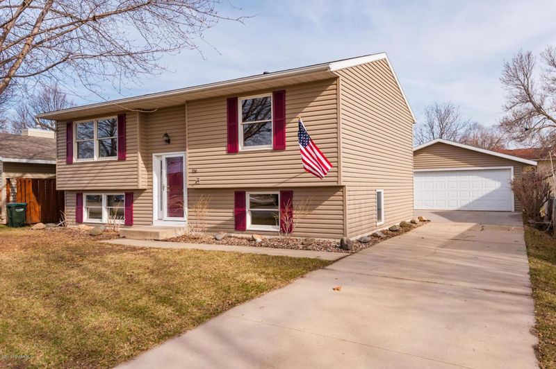 1741 23rd St SE, Rochester, MN 55904