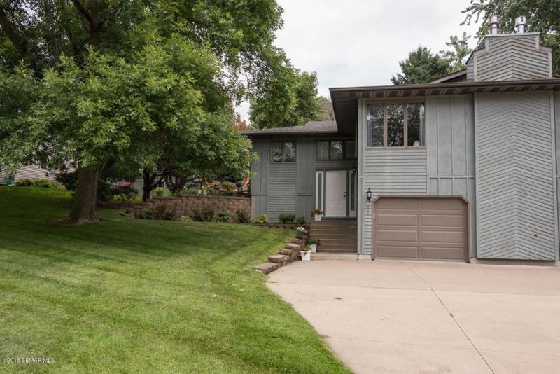 902 1st Ave NE, Byron, MN 55920