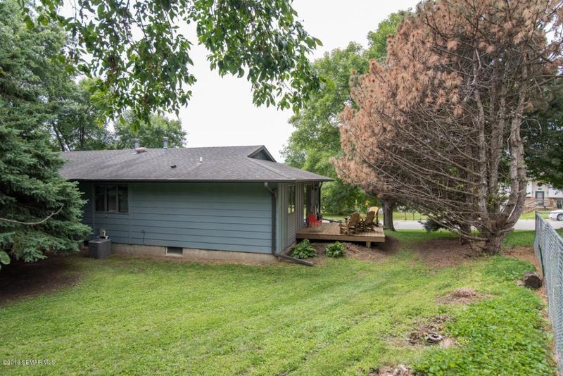 902 1st Ave NE, Byron, MN 55920
