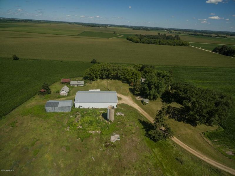6325 100th St SW, Stewartville, MN 55976
