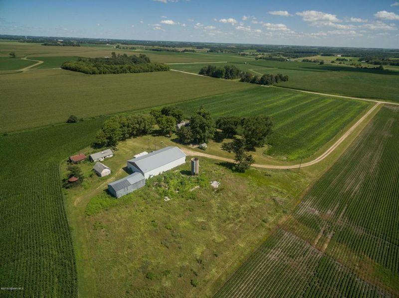 6325 100th St SW, Stewartville, MN 55976