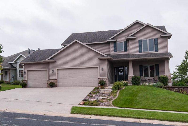 6268 Shetland Dr NW, Rochester, MN 55901