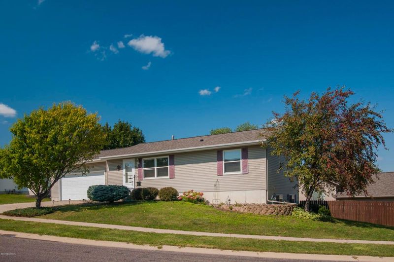 4849 Opal Ln NW, Rochester, MN 55901