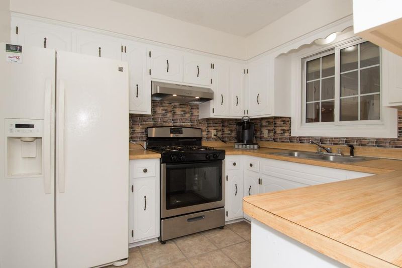 12640 Hanson Blvd NW, Coon Rapids, MN 55448