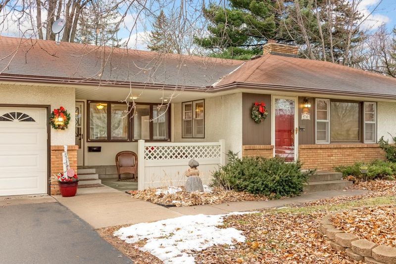 8740 2nd Ave S, Bloomington, MN 55420