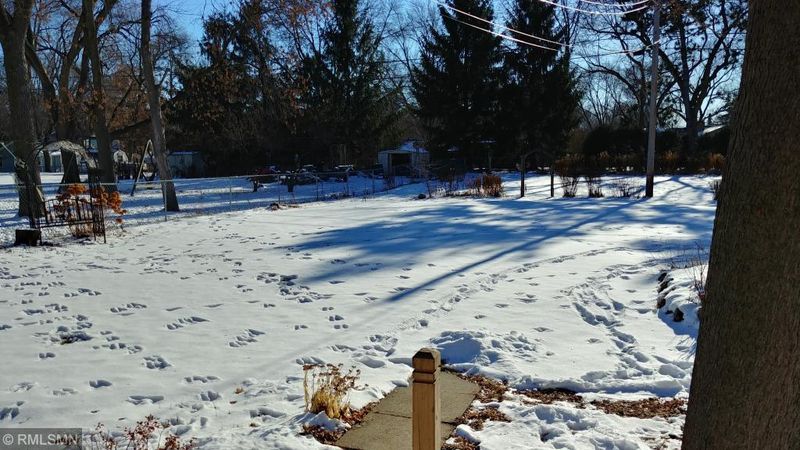 4401 W 110th St, Bloomington, MN 55437