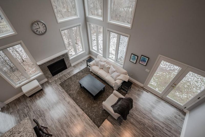 3717 Blackhawk Rd, Eagan, MN 55122