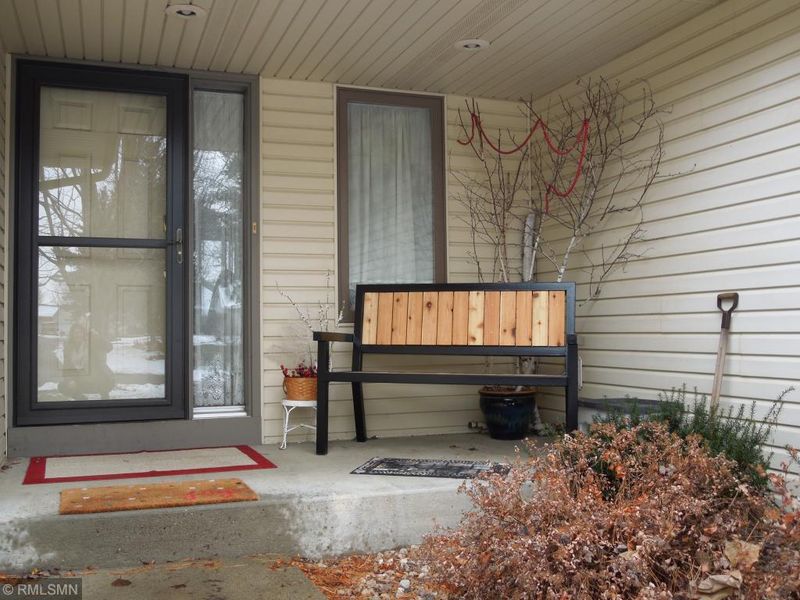 422 Spruce St, Shakopee, MN 55379