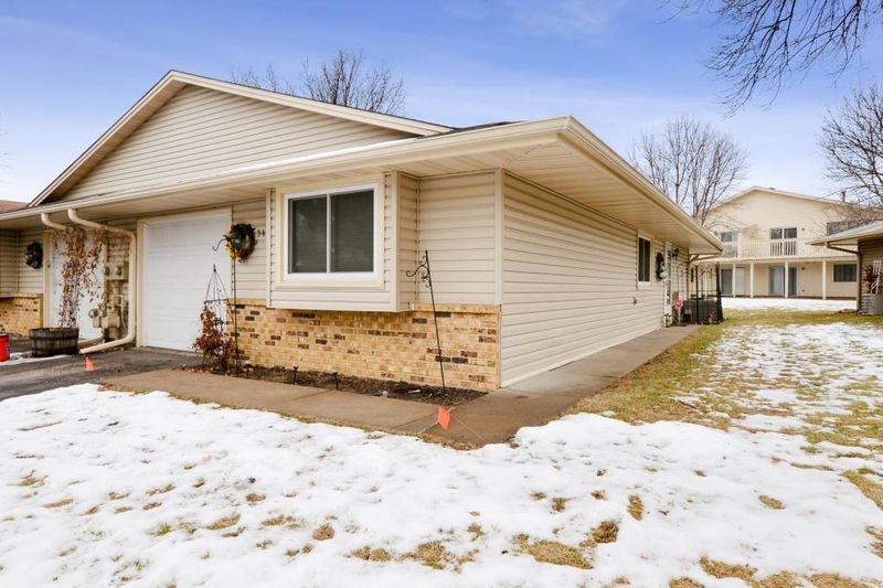5435 72nd Cir N, Brooklyn Center, MN 55429