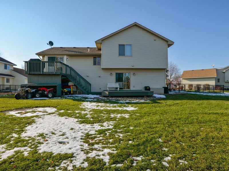 8336 Padre Cir NE, Elk River, MN 55330