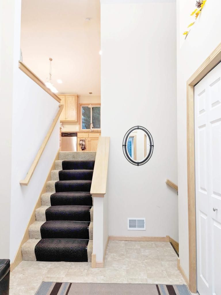 1766 Howard, Maplewood, MN 55109