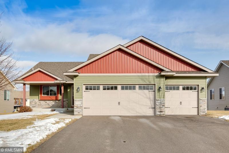 15217 Krypton Ter NW, Ramsey, MN 55303
