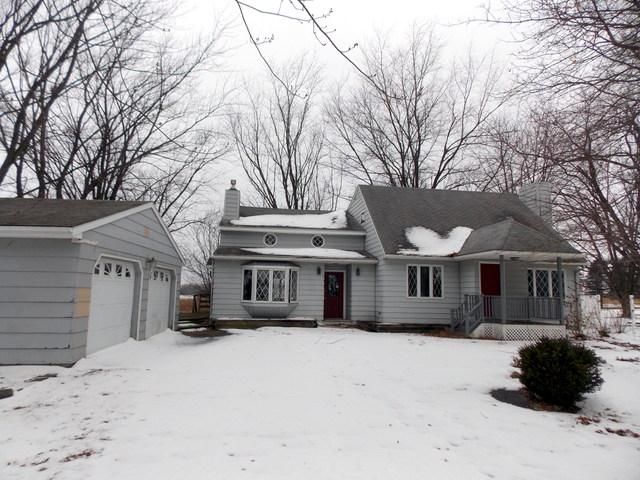 57489 220th St, Austin, MN 55912