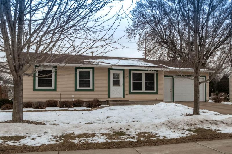 409 1st Ave SE, New Prague, MN 56071