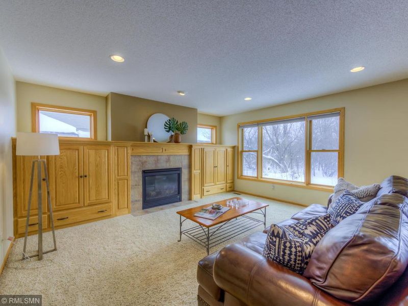1759 Partridge Pl, Hugo, MN 55038