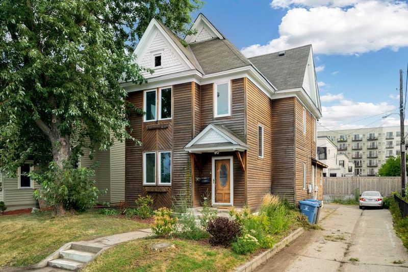 809 28th St W, Minneapolis, MN 55408
