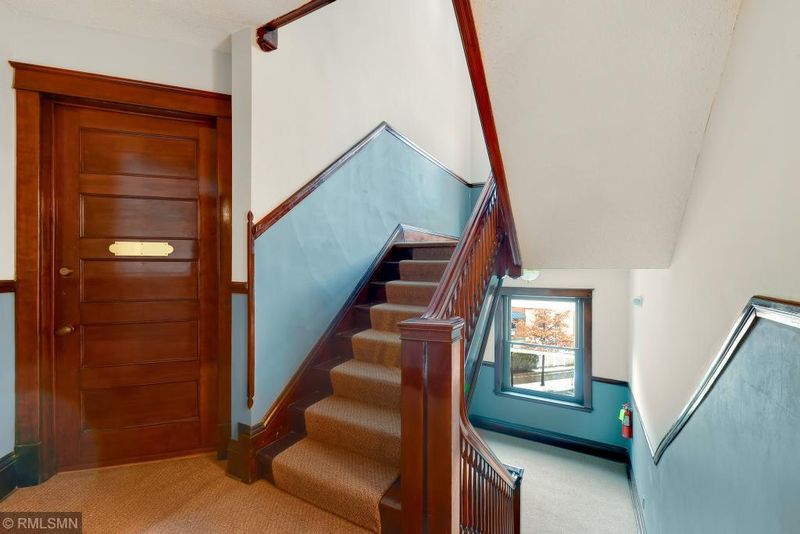 1311 Yale Pl #22, Minneapolis, MN 55403
