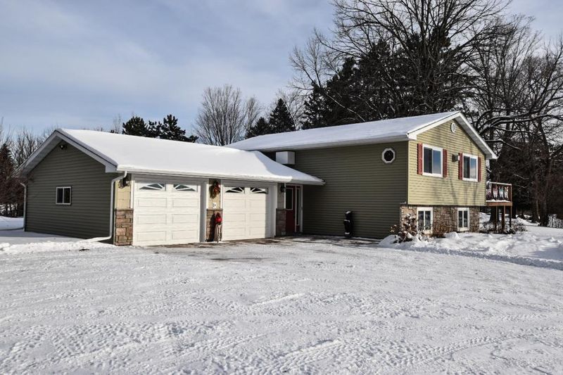 8285 Birchview Rd, Pine City, MN 55030