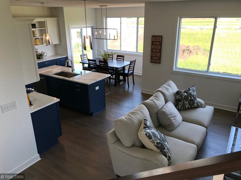 11704 32nd St N, Lake Elmo, MN 55042