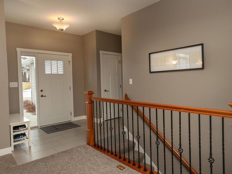 2571 Flagstone Ln NW, Rochester, MN 55901
