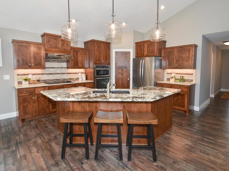 10138 Drew Ln N, Brooklyn Park, MN 55443