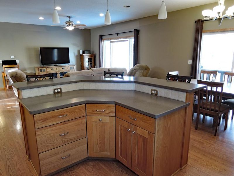 557 Forest Ln, Medford, MN 55049