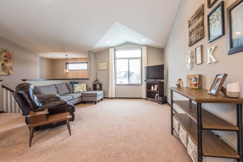 1338 Osauka Rd NE, Sauk Rapids, MN 56379