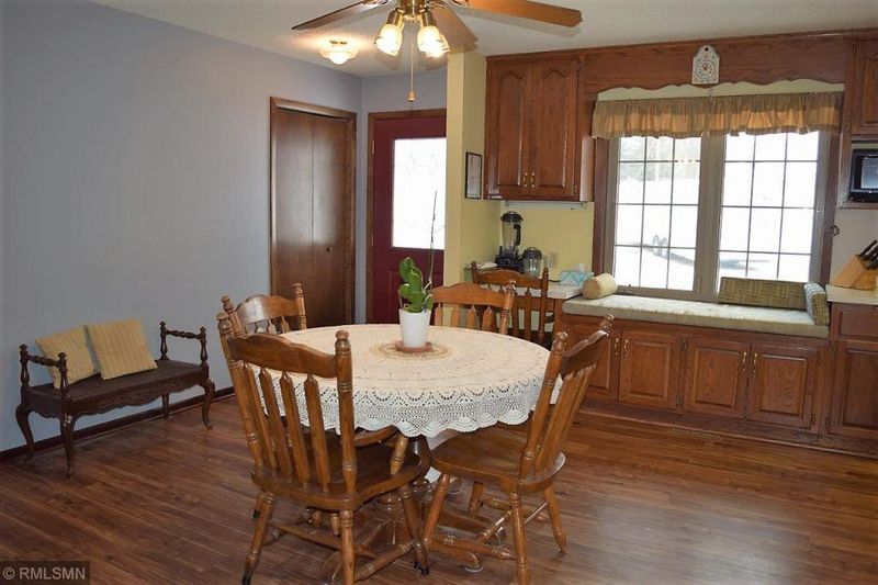 4039 43rd St SE, Delano, MN 55328