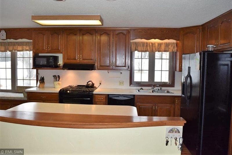 4039 43rd St SE, Delano, MN 55328