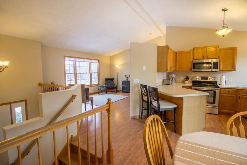 17440 Holland Ct, Lakeville, MN 55044