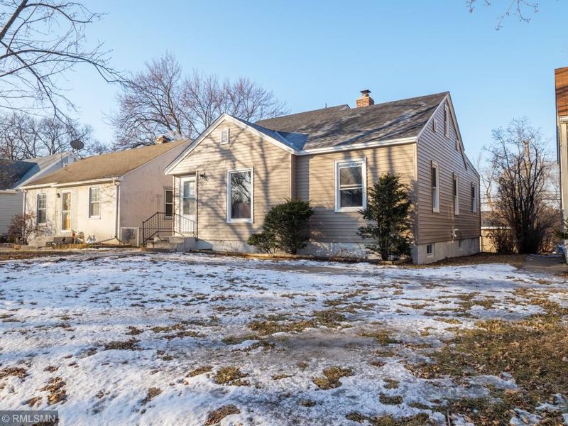 3625 Quail Ave N, Robbinsdale, MN 55422
