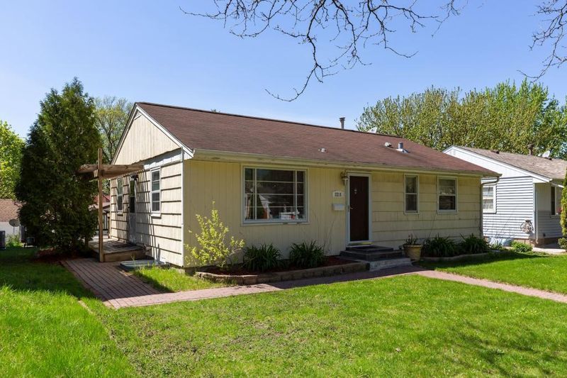 3218 Johnson St NE, Minneapolis, MN 55418