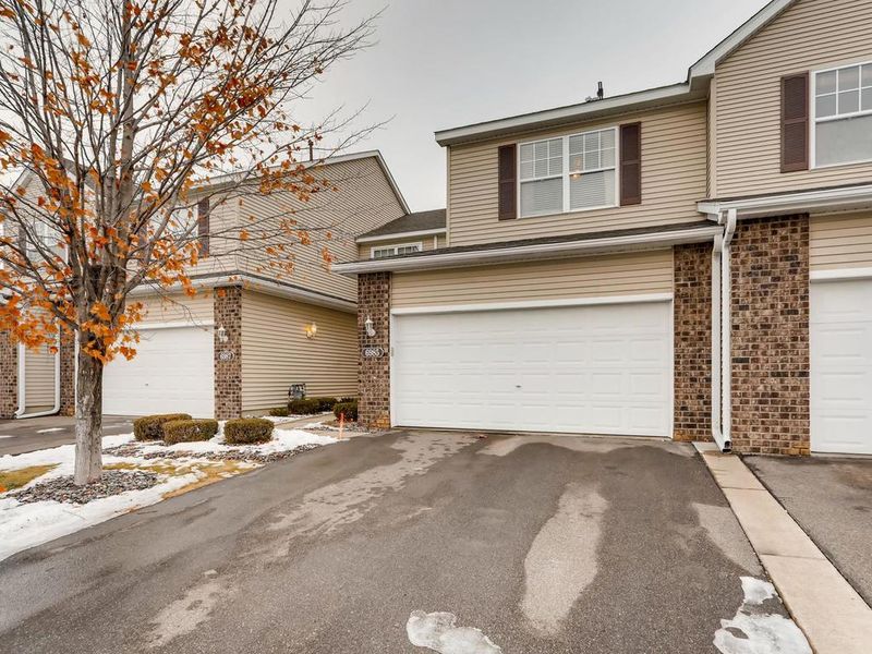 6985 Weston Ln N, Maple Grove, MN 55311