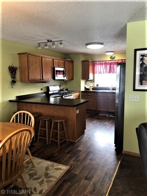 106 John St, Lester Prairie, MN 55354