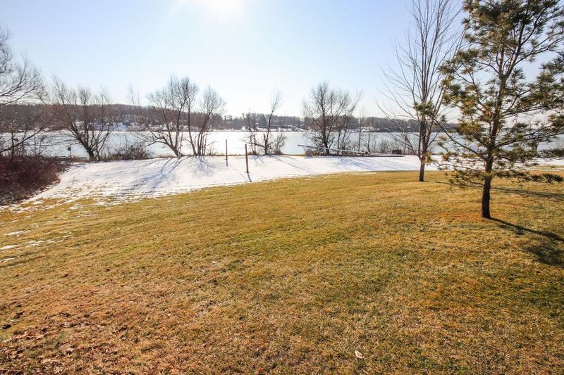 12802 Bayview Dr, Sauk Centre, MN 56378