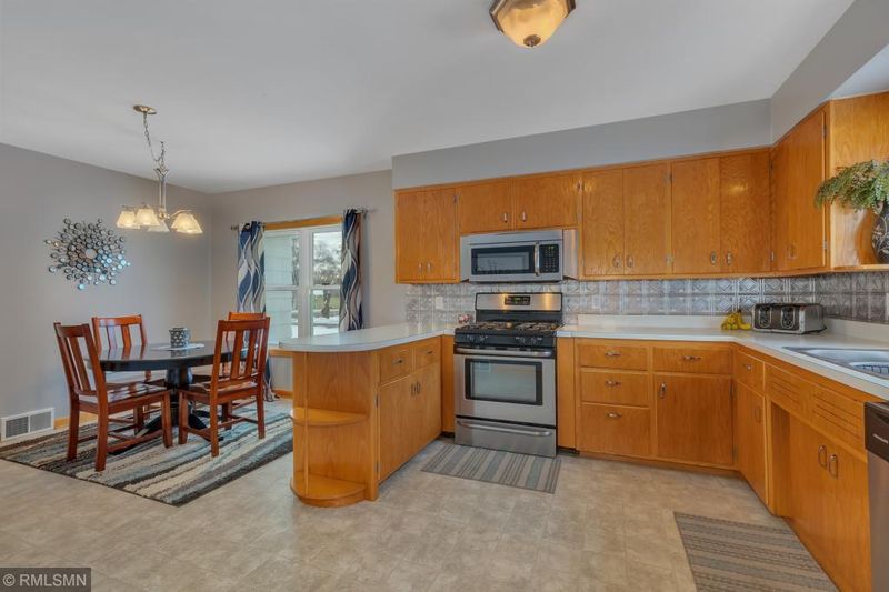 43455 125th Ave, Holdingford, MN 56340