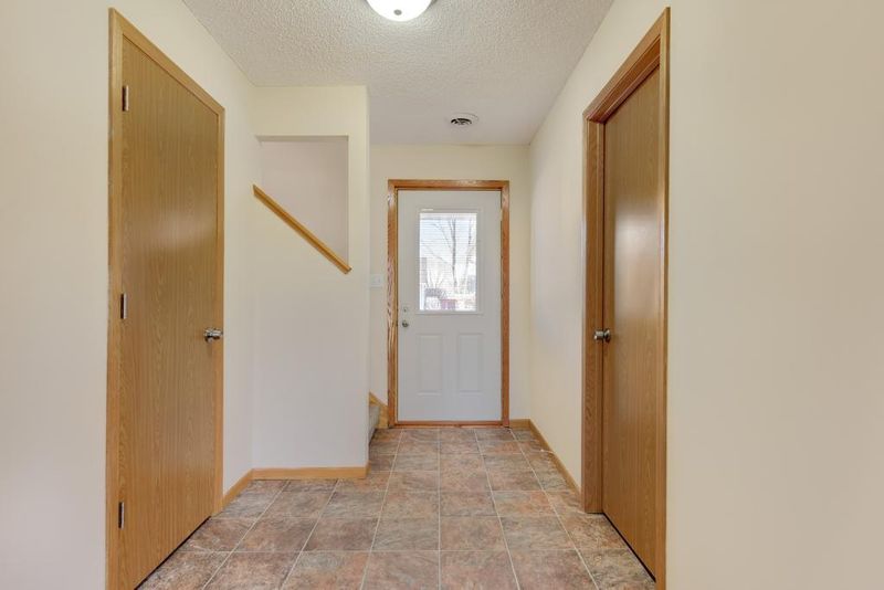 312 13th St, Farmington, MN 55024