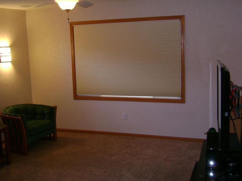964 E King St, Winona, MN 55987