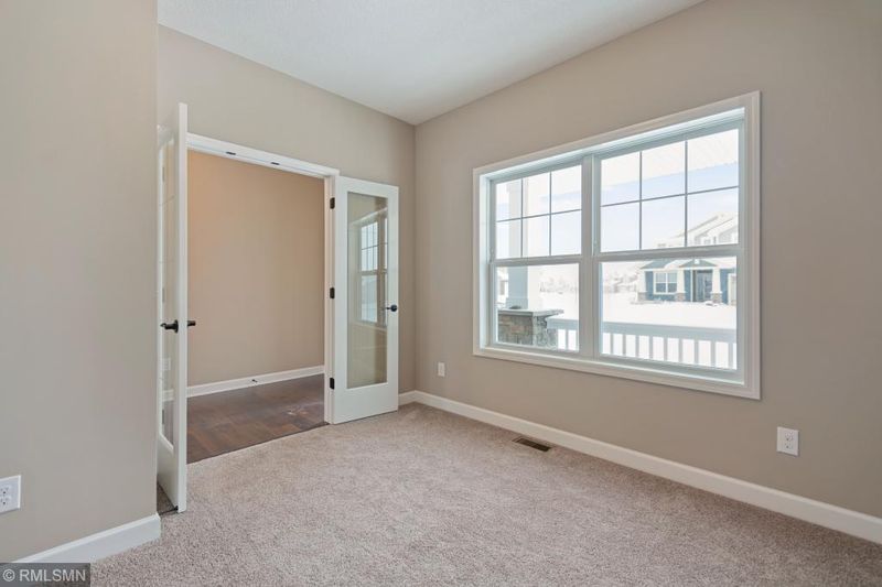 6546 Bridle Pa, Corcoran, MN 55340