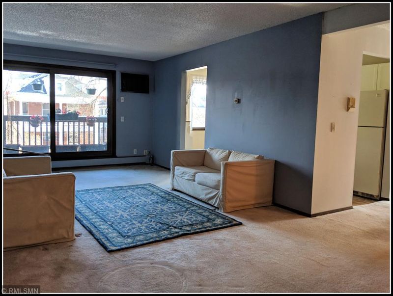 2610 Garfield Ave #202, Minneapolis, MN 55408